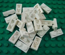 LEGO Lot of 25 White 1x2 Flat Building Plate Pieces