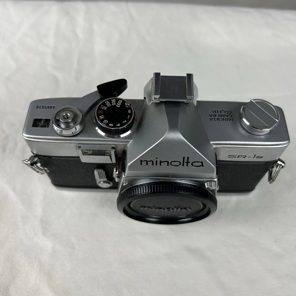 Minolta SR-1s Silver SLR 35mm Film Camera And Accessories-Made In JAPAN - Image 2 of 4