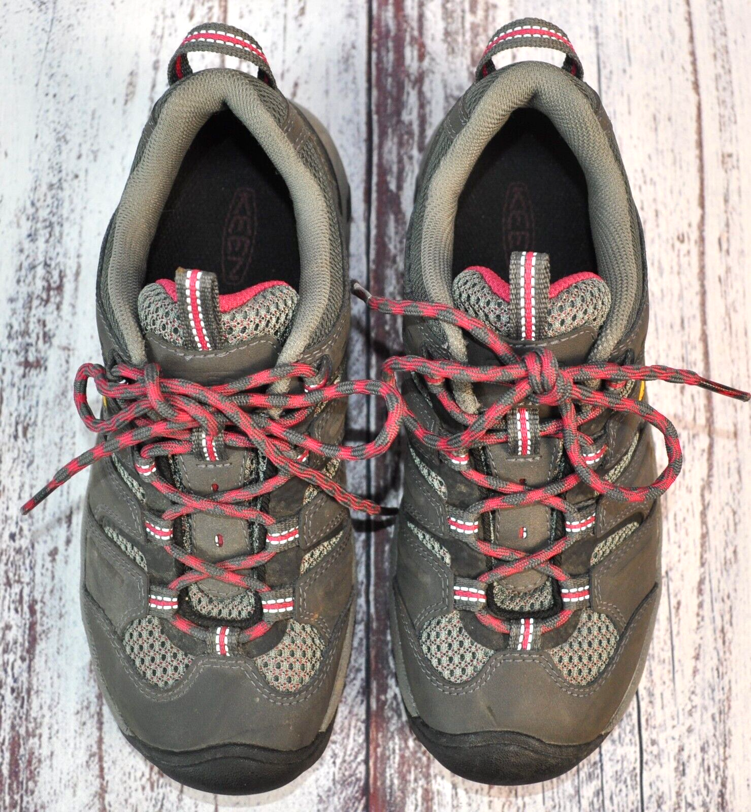 Scarpe da trekking Keen Koven Oakridge 1011280 da donna taglia 6 grigio rosso