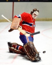 Color 8x10 photo of Montreal Canadiens star goalie Ken Dryden.