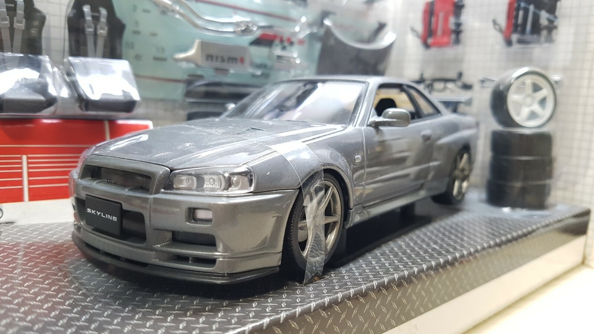 Hotworks 1/24 NISSAN SKYLINE GT-R V-SPEC II NISMO Z-TUNE R34 Hotworks 1/24 NISSAN SKYLINE GT-R V-SPEC II NISMO Z-TUNE R34