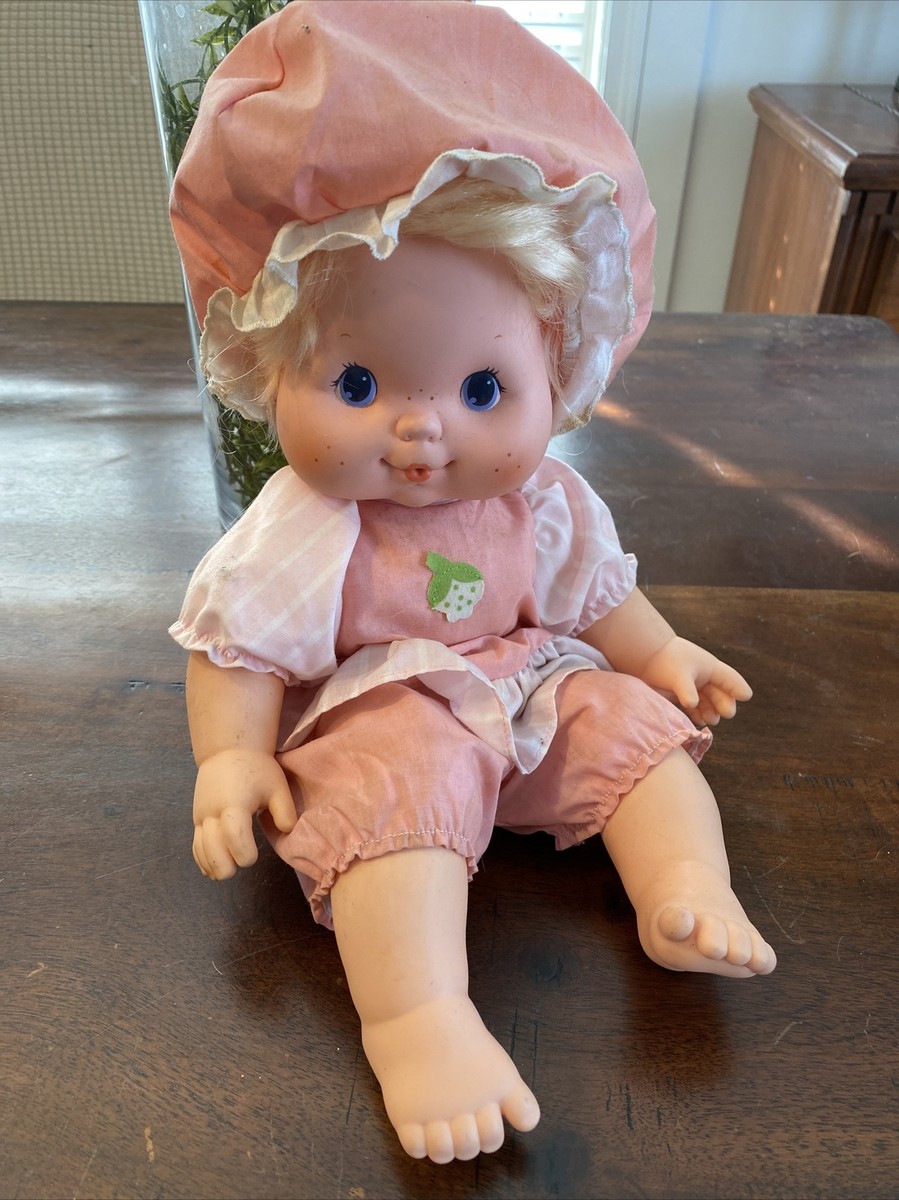 Vintage 1984 Kenner Strawberry Shortcake Baby Needs-A Name Doll
