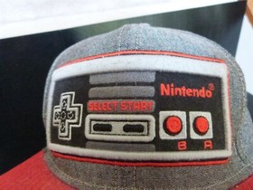 Vintage Nintendo controller NES OSFM snapback baseball cap hat embroidered 14+