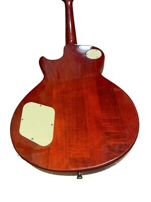 Blitz by Aria Pro II Les Paul Standard Cherry Sunburst Blitz by Aria Pro II Les Paul Standard Cherry Sunburst