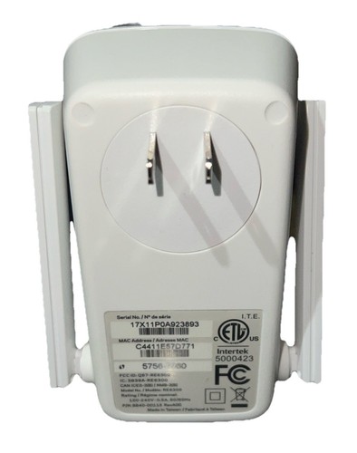 Linksys RE6300 WiFi Range Extender - Picture 12 of 15