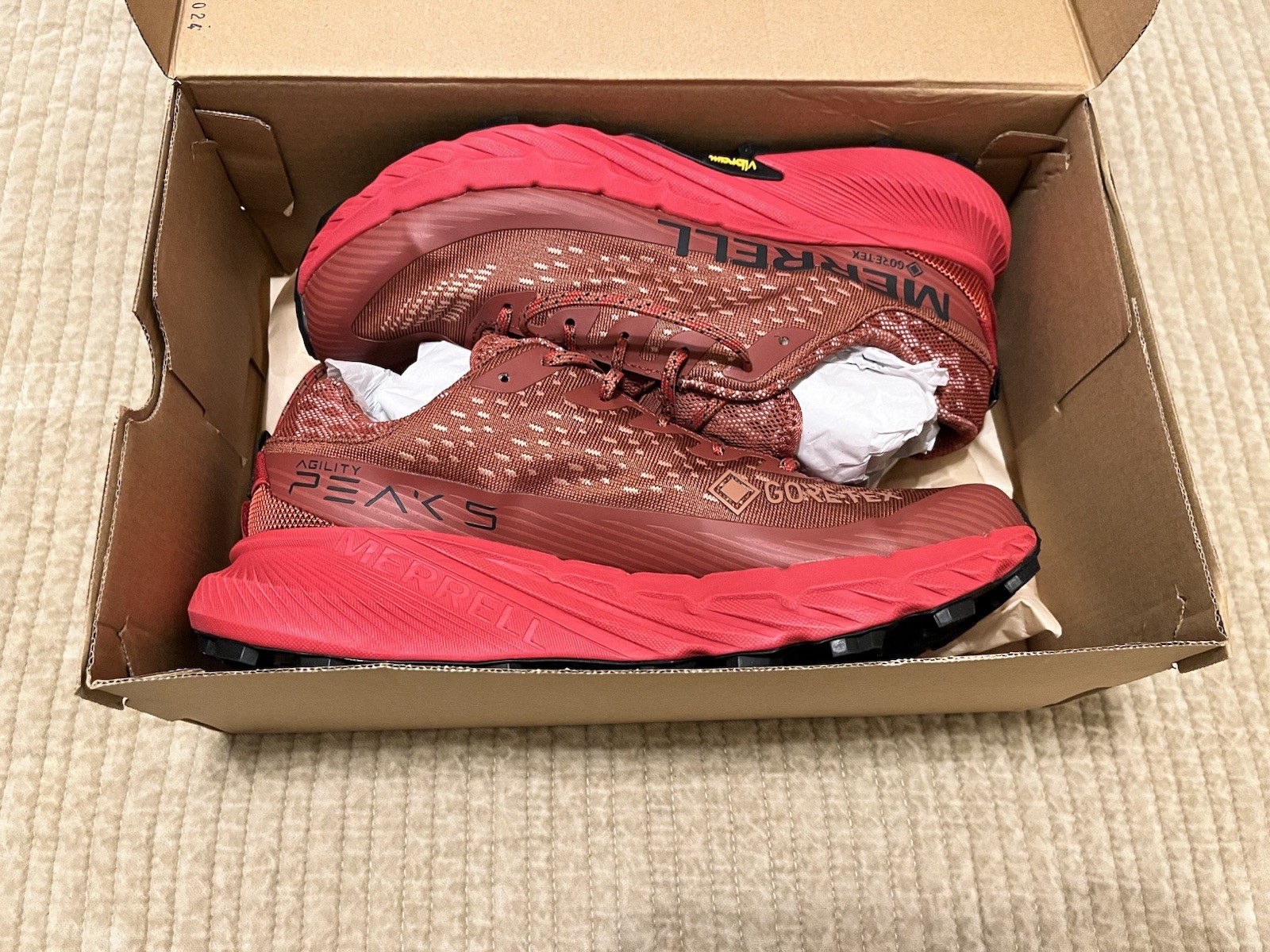 Nuove scarpe da trail running Merrell Agility Peak 5 Gore Tex da uomo 8 ossidi