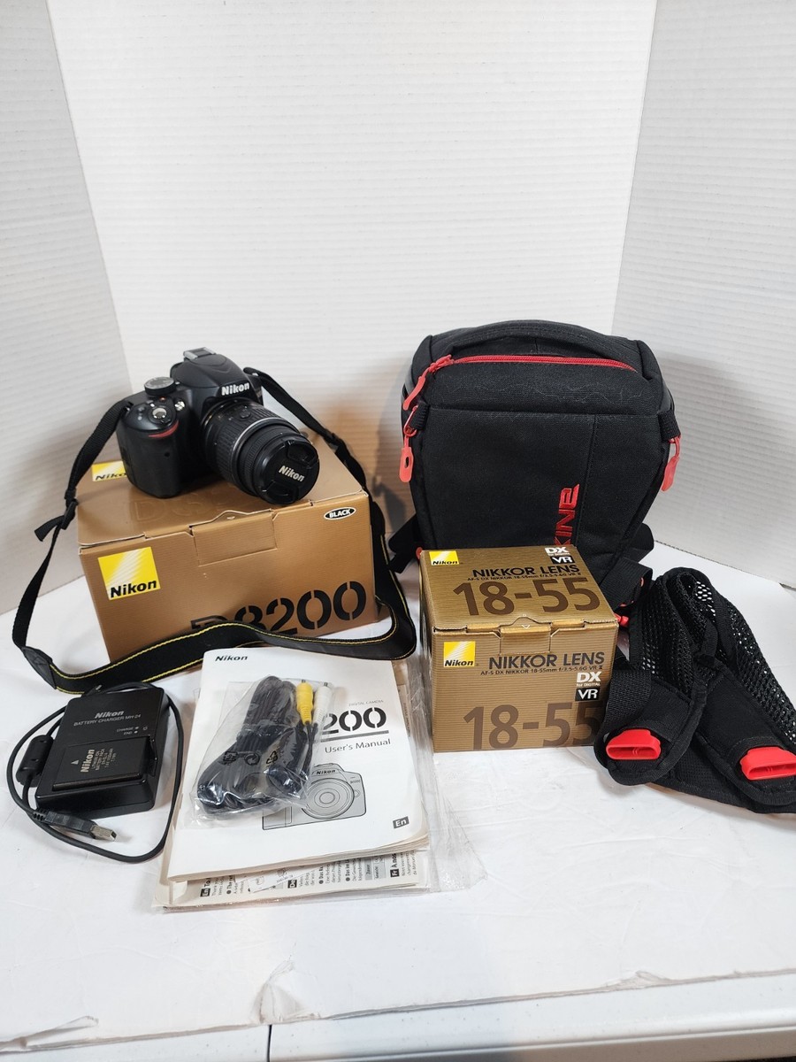 Nikon D3200 DSLR Camera + 18-55mm Lens + Accessories - Tested