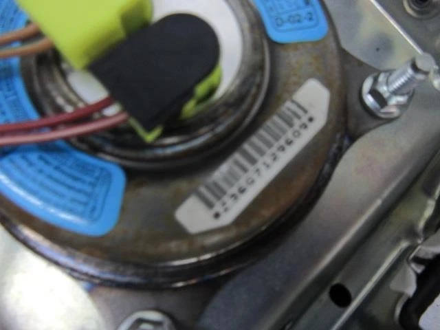 HONDA ACCORD COUPE / SEDAN O 8 - I 2 LEFT BLACK Airbag steering wheel LH DRIVER - Image 3 of 4