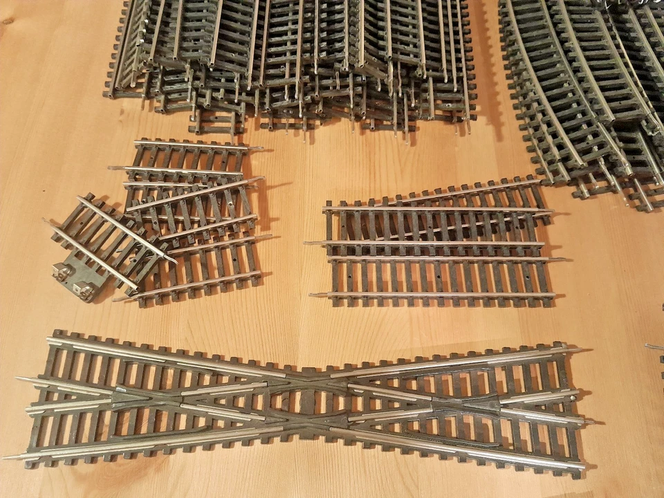 127x Piko H0 GDR Hollow Section Tracks, Crossings, Points, Used, Good Condition - Image 4 of 4