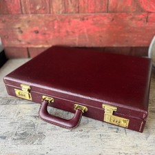 Vintage Maroon Briefcase 18" Leather Look Presto Locks