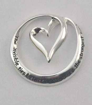 Vintage Sterlingsilber ''unsichtbare Bindungen zwischen Schwestern'' zierlicher Herzanhänger - 1,5 g
