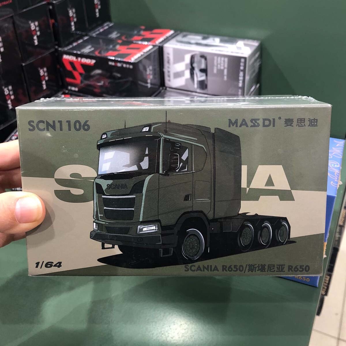 Masdi 1:64 Army Green SCANIA R650 Model Diecast Metal Truck in