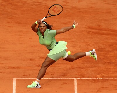 Serena Williams v Victoria Azarenka: Wimbledon semi-final – as it happened | Wimbledon 2012 | The Guardian Serena Williams v Victoria Azarenka: Wimbledon semi-final – as it happened | Wimbledon 2012 | The Guardian