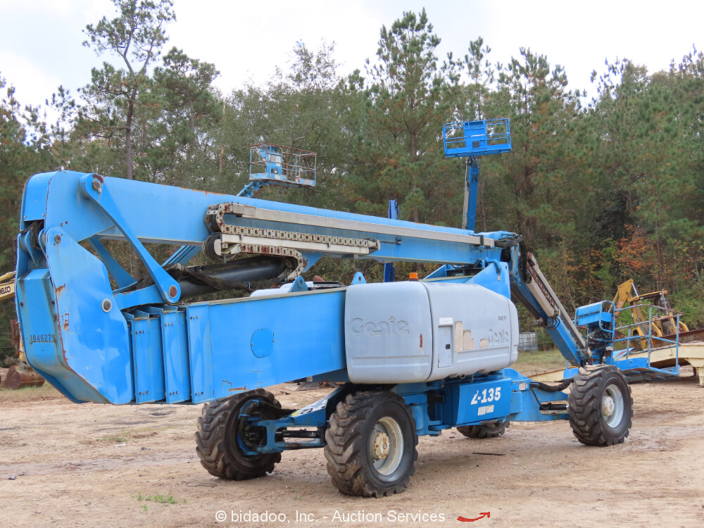 Zooさん専用 2008 Genie Z135/70 135' 4WD Diesel Articulating Boom Lift