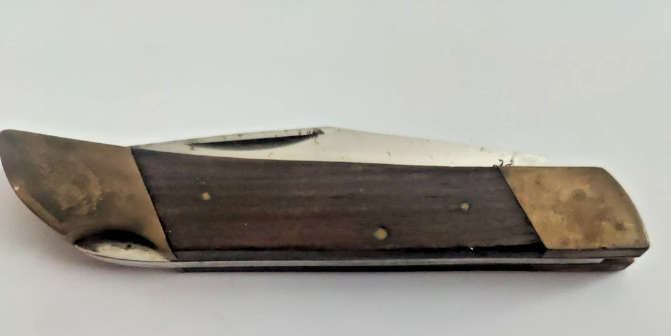 VINTAGE WINCHESTER LOCK BACK FOLDING HUNTING KNIFE ~ WITH SHEATH 3 3/8" BL. - Image 3 of 4