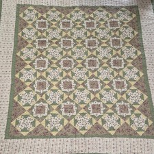 King Size Patchwork Quilt 105" x 95" Green Beige Floral Star Blocks 100 Cotton