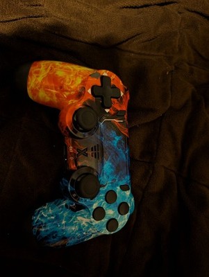 ps4 console With A Game And Controller