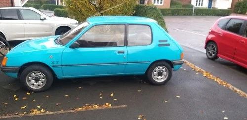 NO RESERVE Peugeot 205 phase 1, XT, MOT Oct, twin Webbers 1360cc XS GTI - Picture 1 of 24