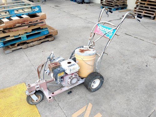 Pioneer Paint Line Striper Sprayer for Parking Lot Field - Needs Fix