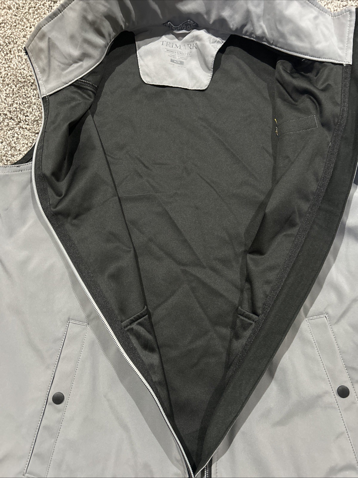 John Deere Womens Medium Gray Softshell Logo Full… - image 7