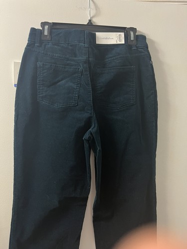New pants women size 6 short clasisic fit straight wasting 30” inseam 29” - Picture 5 of 11