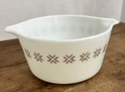 Vtg Pyrex White Town & Country Star Brown Snowflake 1 Quart Casserole Dish #473