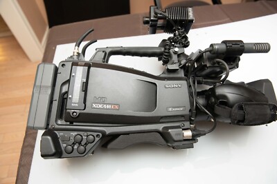 Sony PMW-350 XDCAM HD 2/3