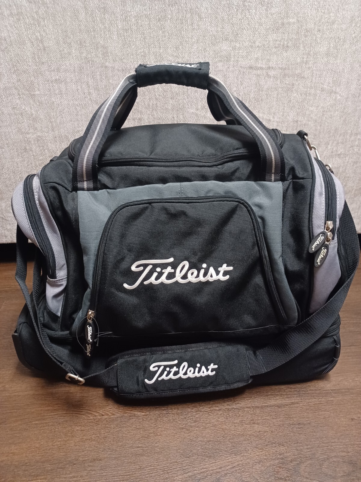 Titleist Golf Black Rolling Wheels Duffel Carry On Bag Expandable