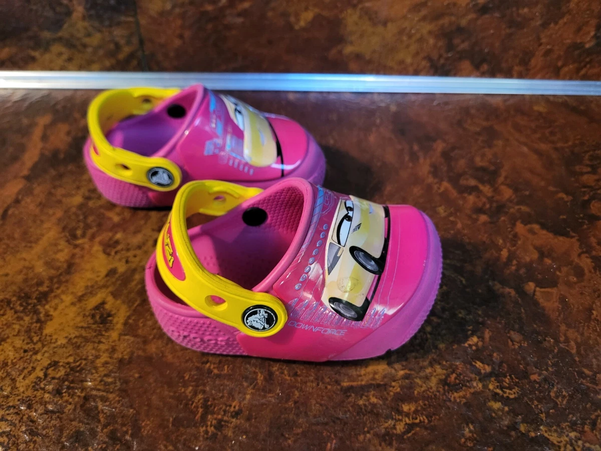 Preços baixos em Crocs Baby Shoes