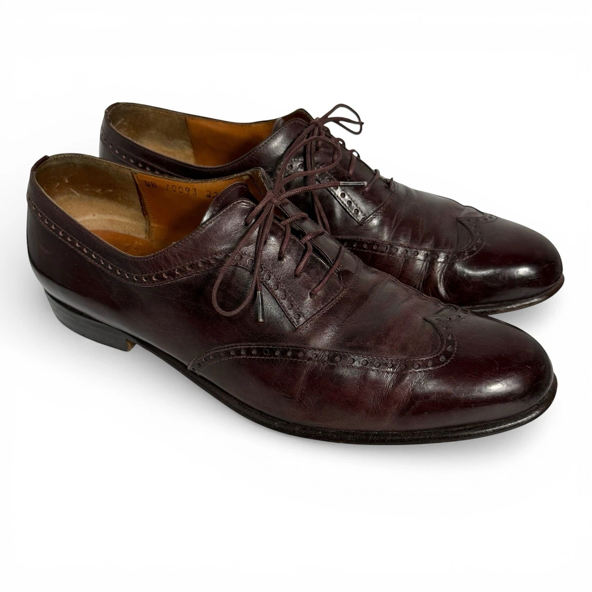 Salvatore Ferragamo Oxford Red Dress Shoes for Men for sale  display picture 3