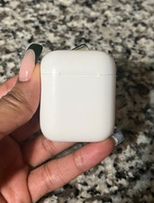 apple airpod 2 charging case