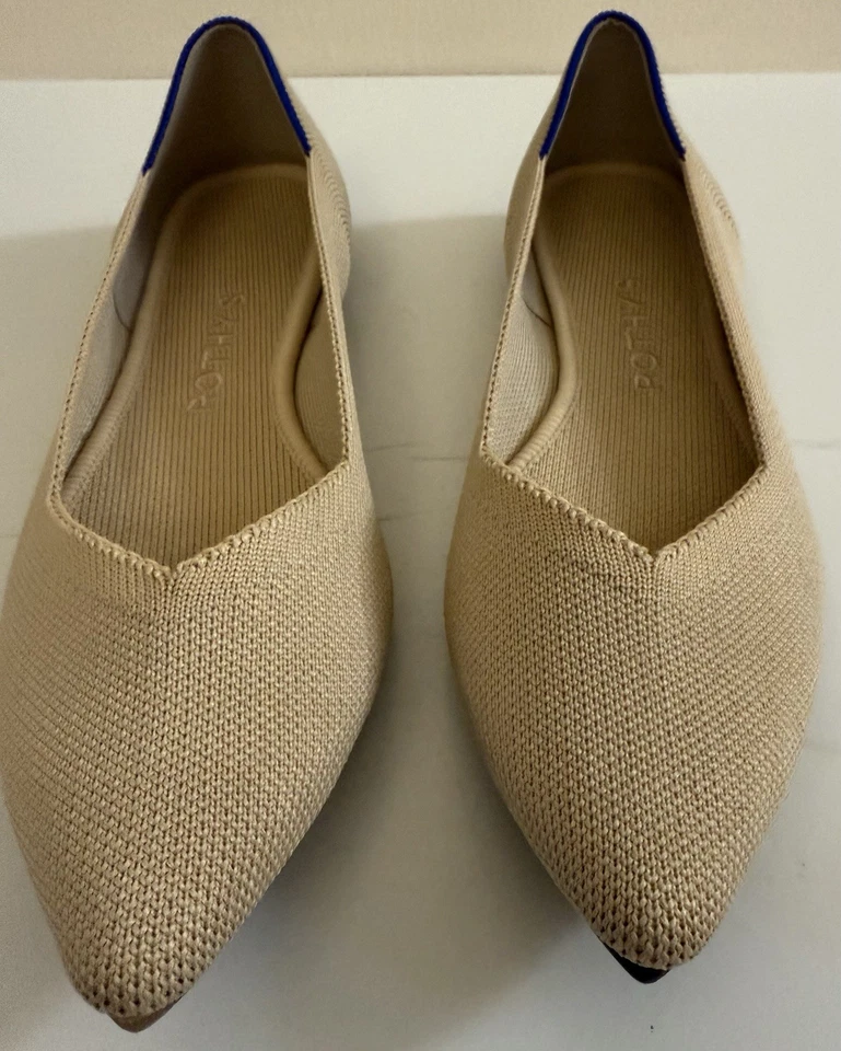 Zapatos planos ROTHYS The Point para mujer talla 6,5 color crudo con suela de caparazón de tortuga Foto 3 de 4