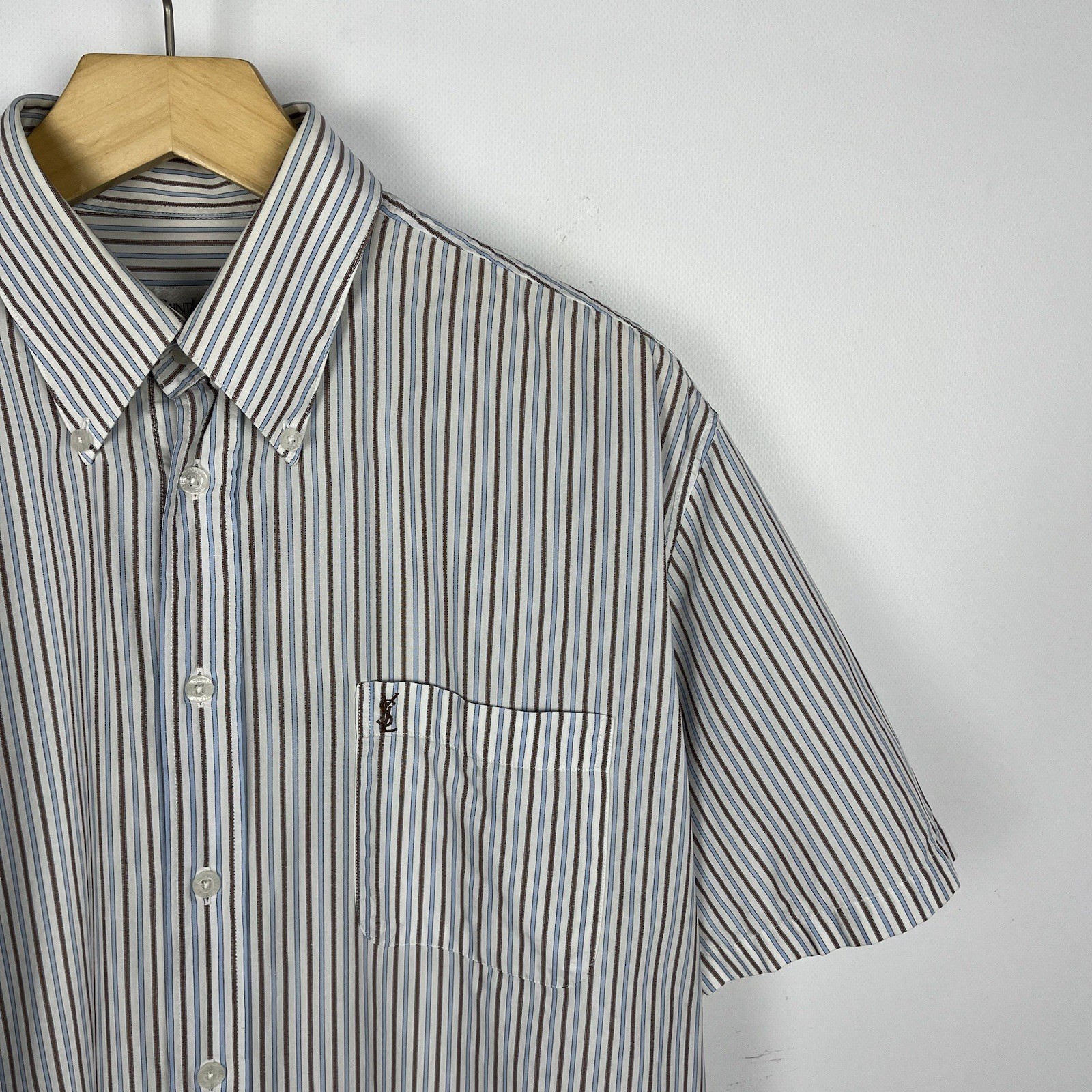 Camicia da uomo Yves Saint Laurent YSL a righe manica corta con bottoni tagli...