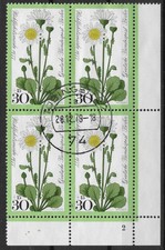 Berlin 1977 o Mi 556 Wohlfahrt 30Pf Eckrandviererblock Formnummer 2 Fn2 05572B