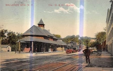 BALLSTON SPA New York postcard US USA railroad station depot train D & H