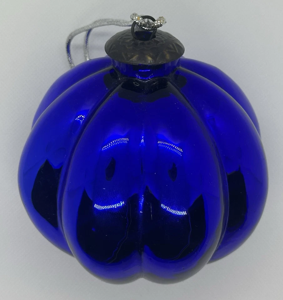 Ancienne grosse boule de Noël en verre églomisé bleu - Photo 4/4