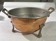 Vintage Sm Copper Colander Berry Strainer Ornate Brass Feet Upright Handles 6 In