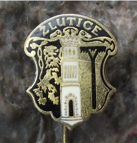Vintage Zlutice Czechoslovakia Coat of Arms Heraldic Crest Pin Badge - Foto 3 di 4
