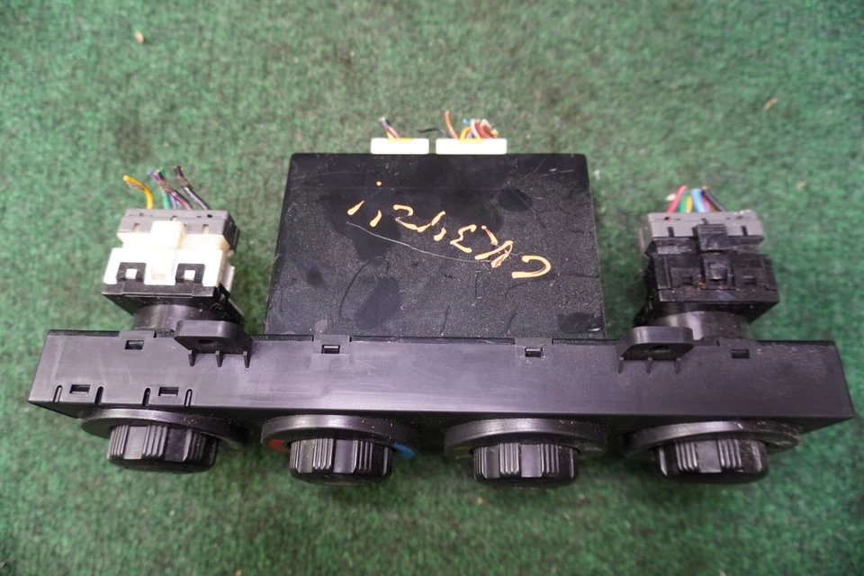 KIA SEDONA LX 2002 2003 2004 2005 control de aire acondicionado OEM 1K52Y61190 Foto 3 de 4