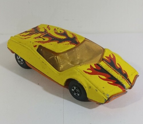 Matchbox S/F No 33-E V.4 Datsun 126X Rare Red & Black Flame Paint Job - Picture 12 of 15