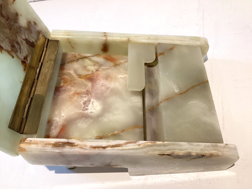 VINTAGE ONYX CIGARETTE BOX - Picture 7 of 9