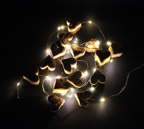 LED Lichterkette "Herz" aus Holz, 300 cm / 32 warmweiße LED, Deko Leucht Draht - Bild 5 von 5