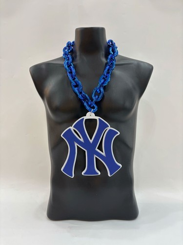 New York Yankees Big Chain 7"x7" EVA Foam Logo 34” Silver/Blue Chain Fan Jewelry - Picture 2 of 7