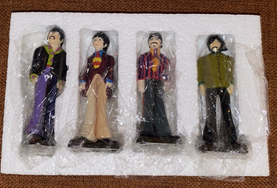 Yellow Submarine Beatles Figures COA Numbered Set Gartlan USA Art