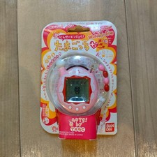  , unopened, in very good condition Super fun Tamagotchi Plus Frill Pink
