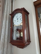 Wanduhr Pendeluhr Regulator Kieninger mit 3-Melodienwerk 