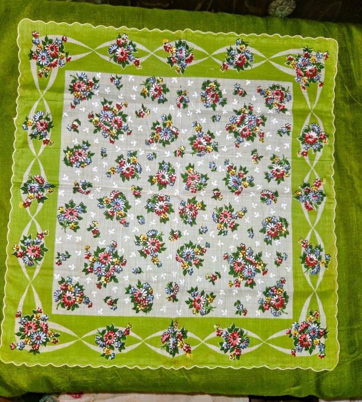 Scalloped Green Border Floral Handkerchief