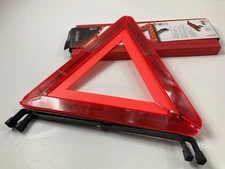 Deflecto 72-1121-01 LED Warning Triangle, 21 LED Bulbs, 18", Collapsible