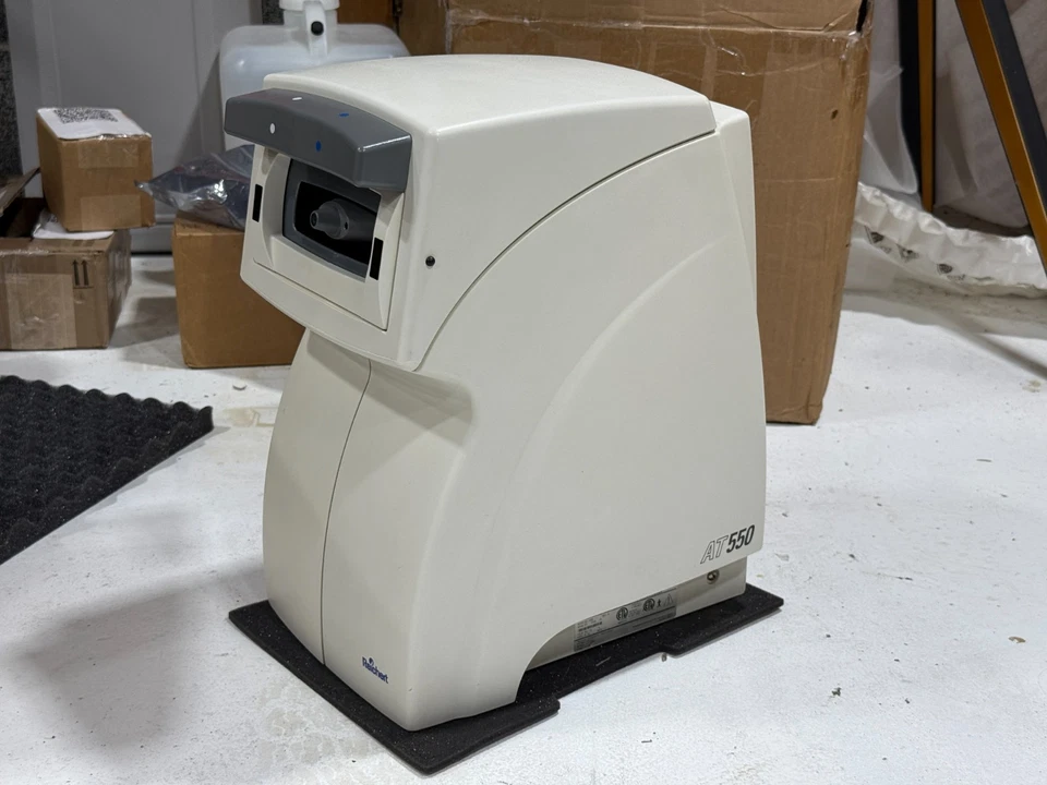 Tonómetro sin contacto Reichert AT-550 (Puff NCT / Tonómetro) Foto 3 de 4