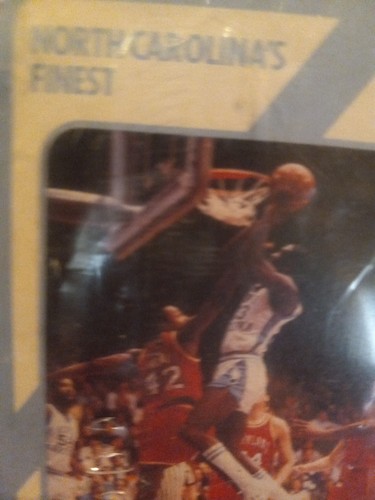 MICHAEL JORDAN 1989 NORTH CAROLINA #13 COLLEGE "CLASSIC" COLLECTION CARD NIP - Picture 9 of 9